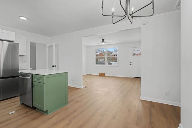 225 Colt Dr, Nashville, TN 37221