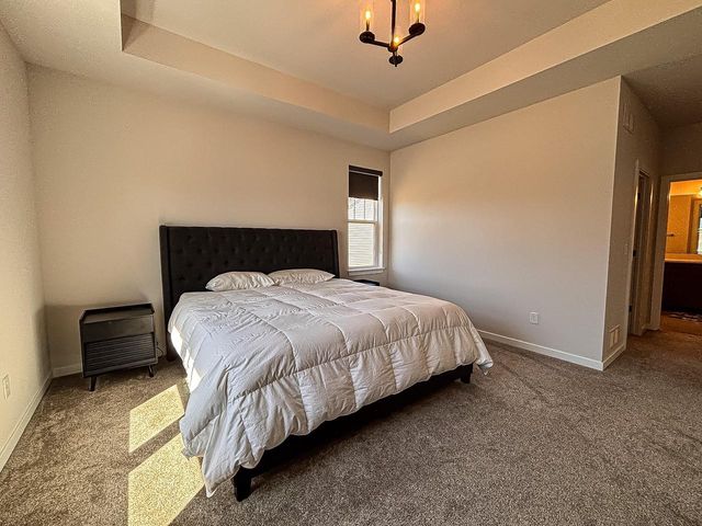 1345 Goldenrod WAY, Oconomowoc, WI 53066