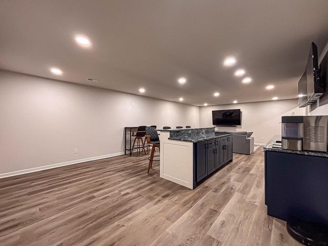 1345 Goldenrod WAY, Oconomowoc, WI 53066