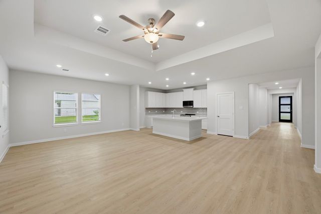 1343 Coastal Drive, Dayton, TX 77535