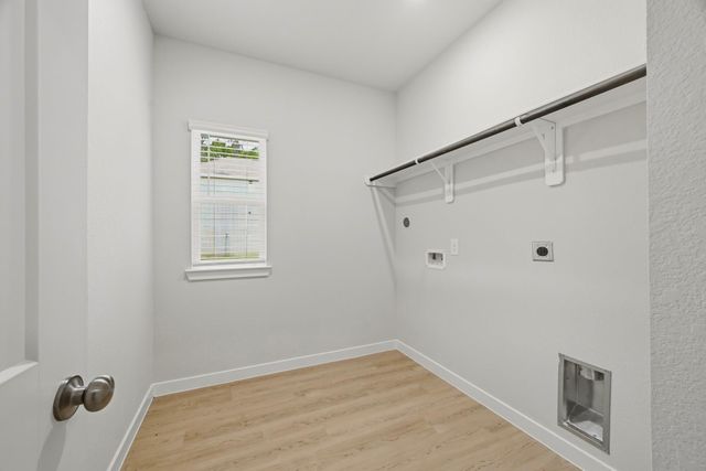 1343 Coastal Drive, Dayton, TX 77535