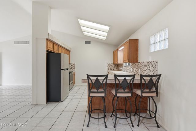 3180 W Wildwood Drive, Tucson, AZ 85741