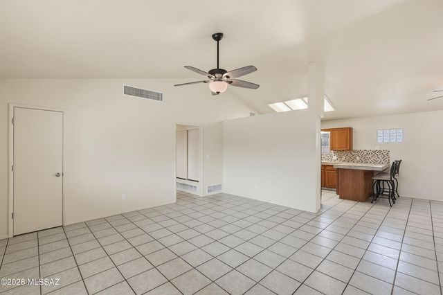3180 W Wildwood Drive, Tucson, AZ 85741