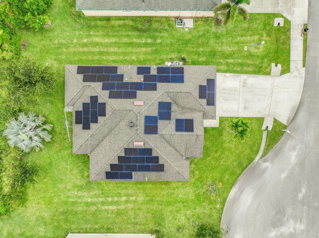 6412 Las Palmas Way, Port St Lucie, FL 34952