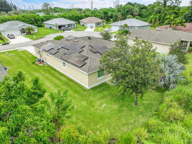 6412 Las Palmas Way, Port St Lucie, FL 34952