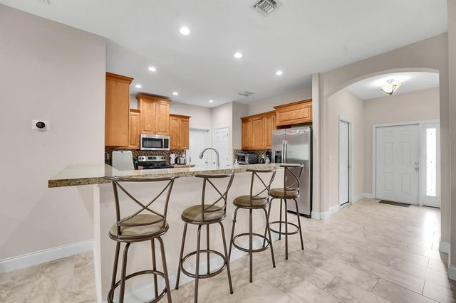 6412 Las Palmas Way, Port St Lucie, FL 34952
