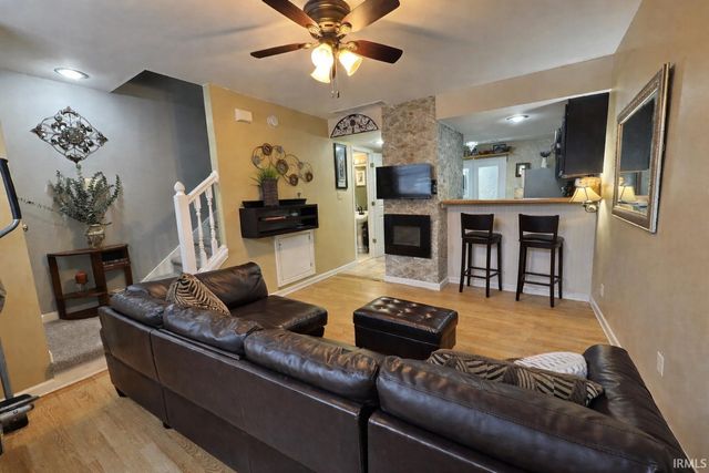 888 E Sherwood Hills Drive, Bloomington, IN 47401