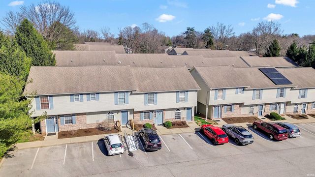 888 E Sherwood Hills Drive, Bloomington, IN 47401
