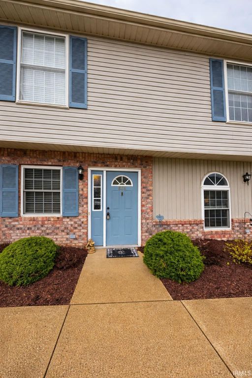 888 E Sherwood Hills Drive, Bloomington, IN 47401