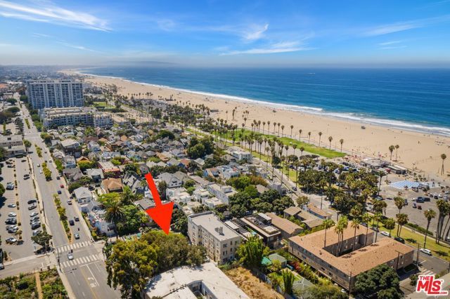 153 Hollister Avenue, Santa Monica, CA 90405
