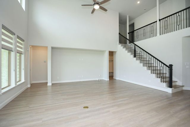 20915 Whirlaway Green Circle, Tomball, TX 77377