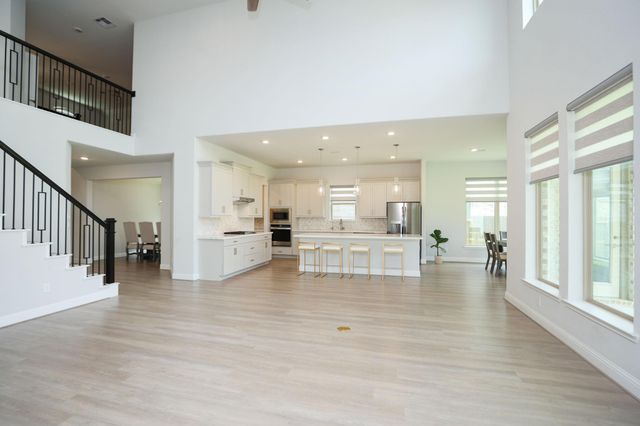 20915 Whirlaway Green Circle, Tomball, TX 77377