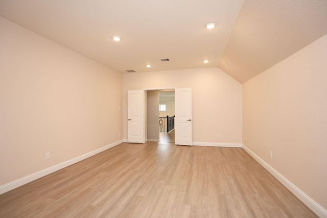 20915 Whirlaway Green Circle, Tomball, TX 77377