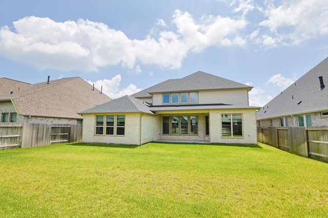 20915 Whirlaway Green Circle, Tomball, TX 77377