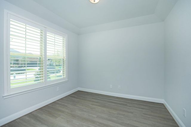 20915 Whirlaway Green Circle, Tomball, TX 77377