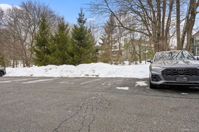 5108 Villa At The, Peekskill, NY 10566