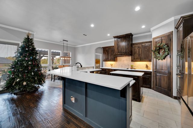 3321 Swan Lake Drive, Midlothian, TX 76065