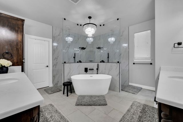 3321 Swan Lake Drive, Midlothian, TX 76065