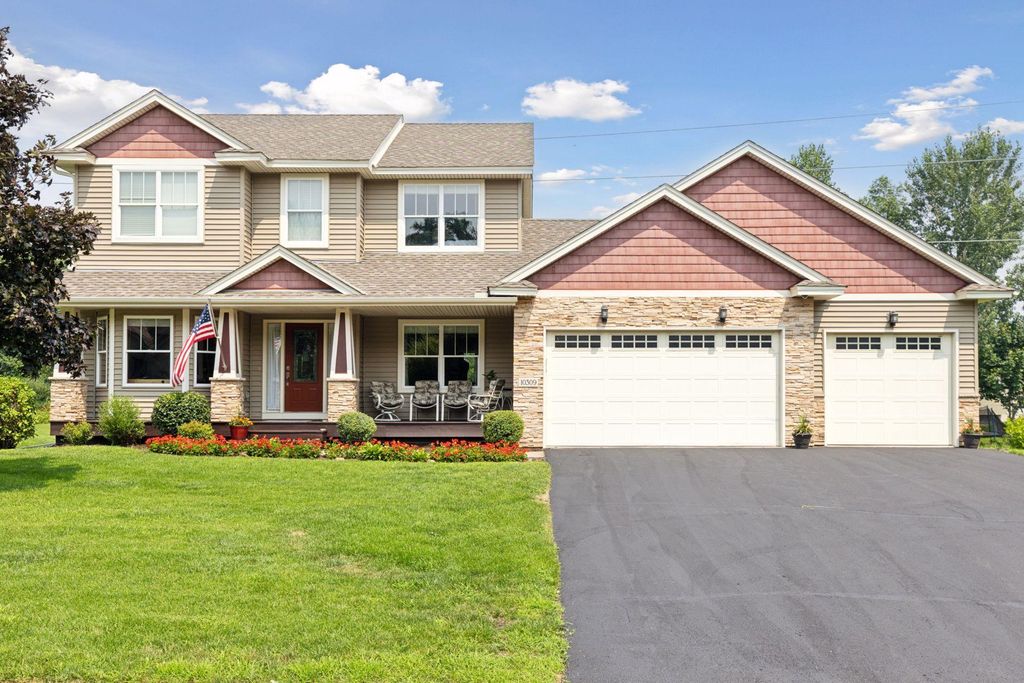 10309 Major Drive N, Brooklyn Park, MN 55443