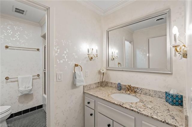 1137 Gatehouse Road, High Point, NC 27262