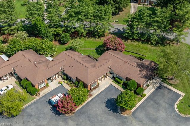 1137 Gatehouse Road, High Point, NC 27262