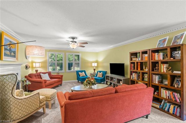 1137 Gatehouse Road, High Point, NC 27262
