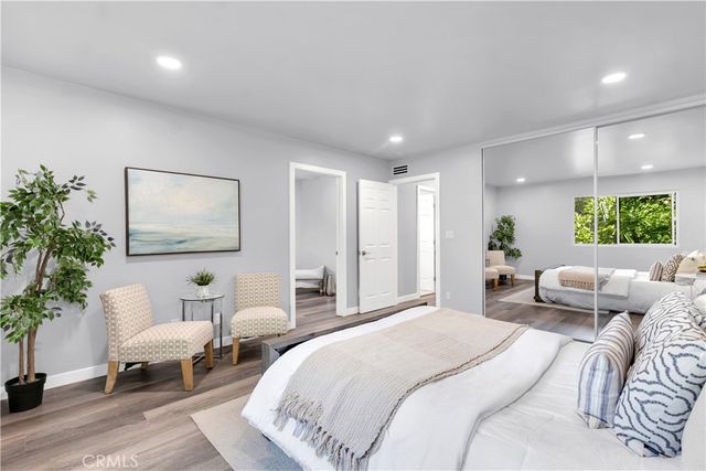 801 E Acacia Avenue F, Glendale, CA 91205