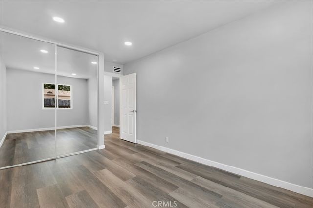 801 E Acacia Avenue F, Glendale, CA 91205