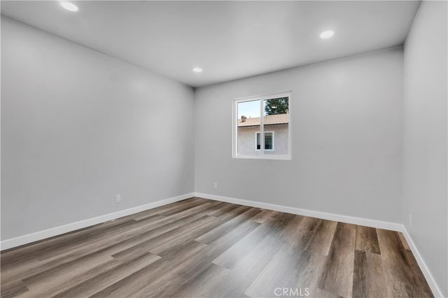 801 E Acacia Avenue F, Glendale, CA 91205