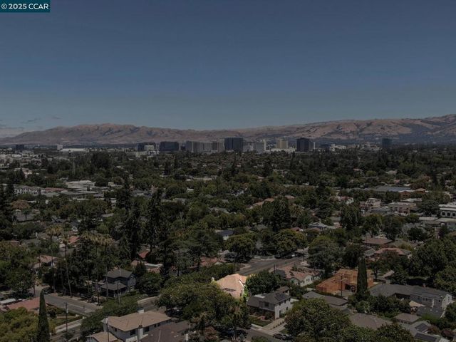1102 Carolyn Ave, San Jose, CA 95125