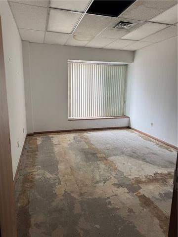 537 Lincoln Hwy, East Mckeesport, PA 15035