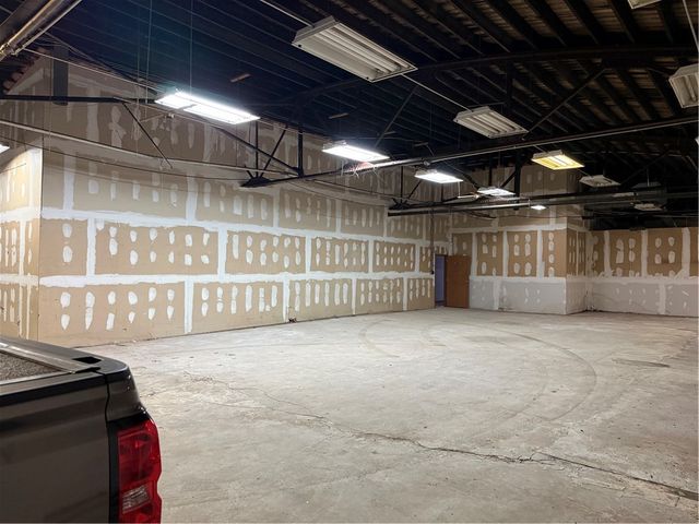 537 Lincoln Hwy, East Mckeesport, PA 15035