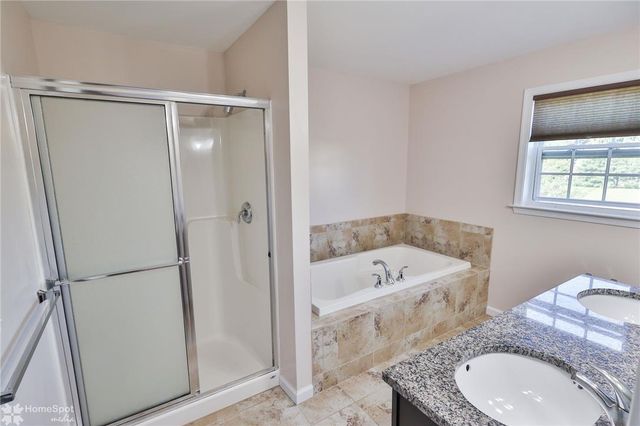 2606 Sapphire Lane, Bethlehem Twp, PA 18020