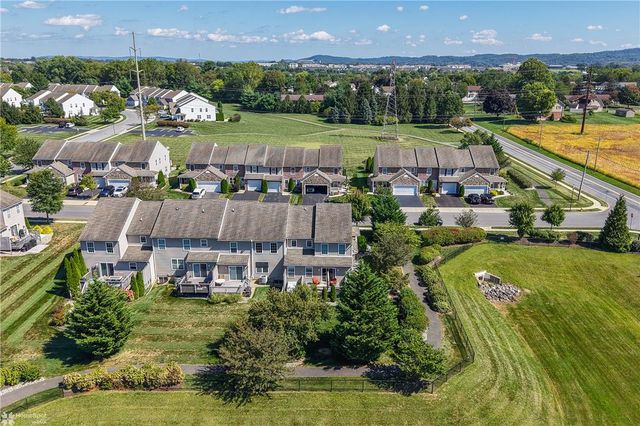 2606 Sapphire Lane, Bethlehem Twp, PA 18020