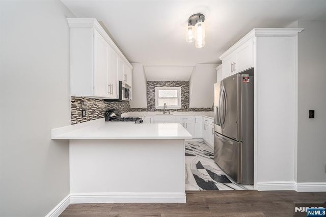 2033 Edwin Avenue 2, Fort Lee, NJ 07024