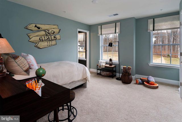 15719 HENRIETTA DR, Accokeek, MD 20607