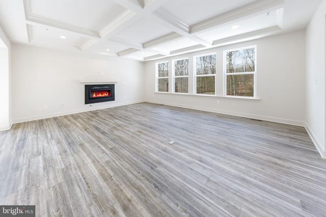 15719 HENRIETTA DR, Accokeek, MD 20607