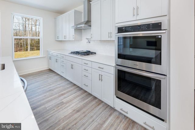 15719 HENRIETTA DR, Accokeek, MD 20607