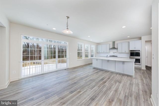 15719 HENRIETTA DR, Accokeek, MD 20607