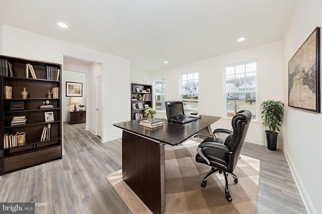 15719 HENRIETTA DR, Accokeek, MD 20607