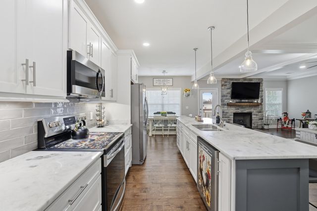 627 Four Winds Drive, Richmond, KY 40475
