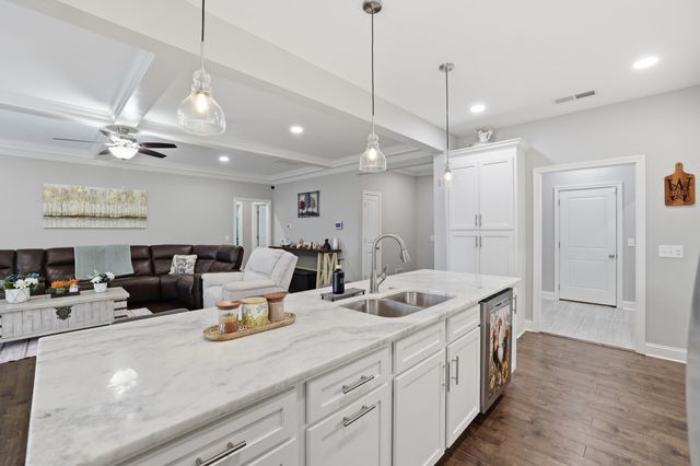 627 Four Winds Drive, Richmond, KY 40475