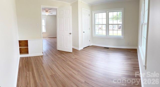 2827 E Long Avenue, Gastonia, NC 28054
