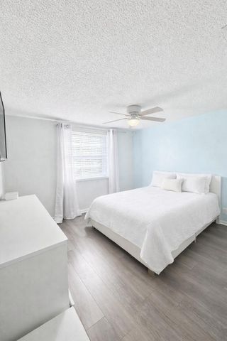 6538 Abbey Road, Parkland, FL 33067