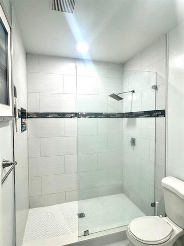 6538 Abbey Road, Parkland, FL 33067