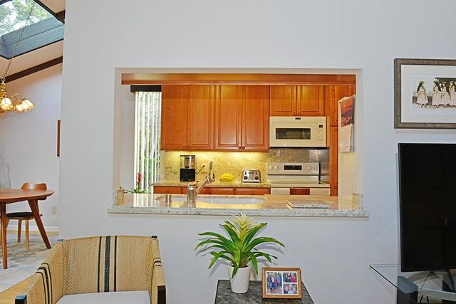 1360 Josselyn Canyon Road 37, Monterey, CA 93940