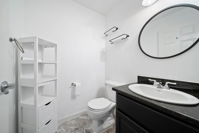 146 Karatzas Avenue, Manchester, NH 03104