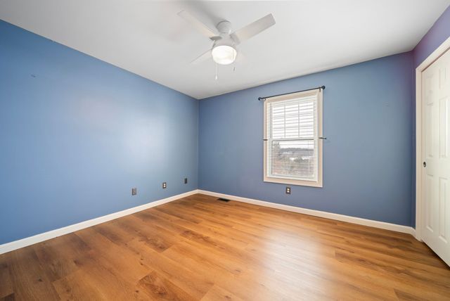 146 Karatzas Avenue, Manchester, NH 03104