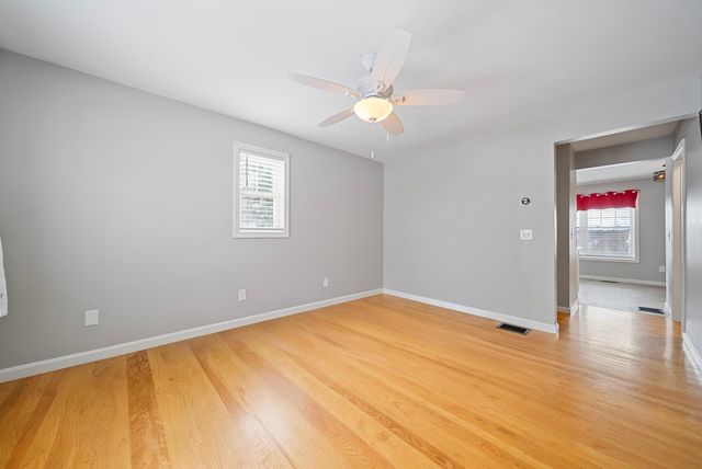 146 Karatzas Avenue, Manchester, NH 03104