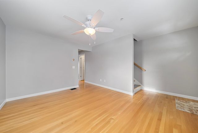 146 Karatzas Avenue, Manchester, NH 03104